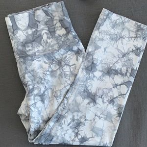 Lululemon Wunder Under HR Tie Dye Leggings (6)
